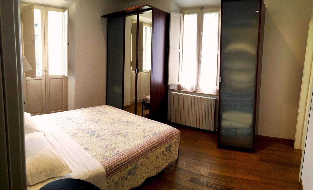 B&B La Luna Dal Borgo Ези Экстерьер фото